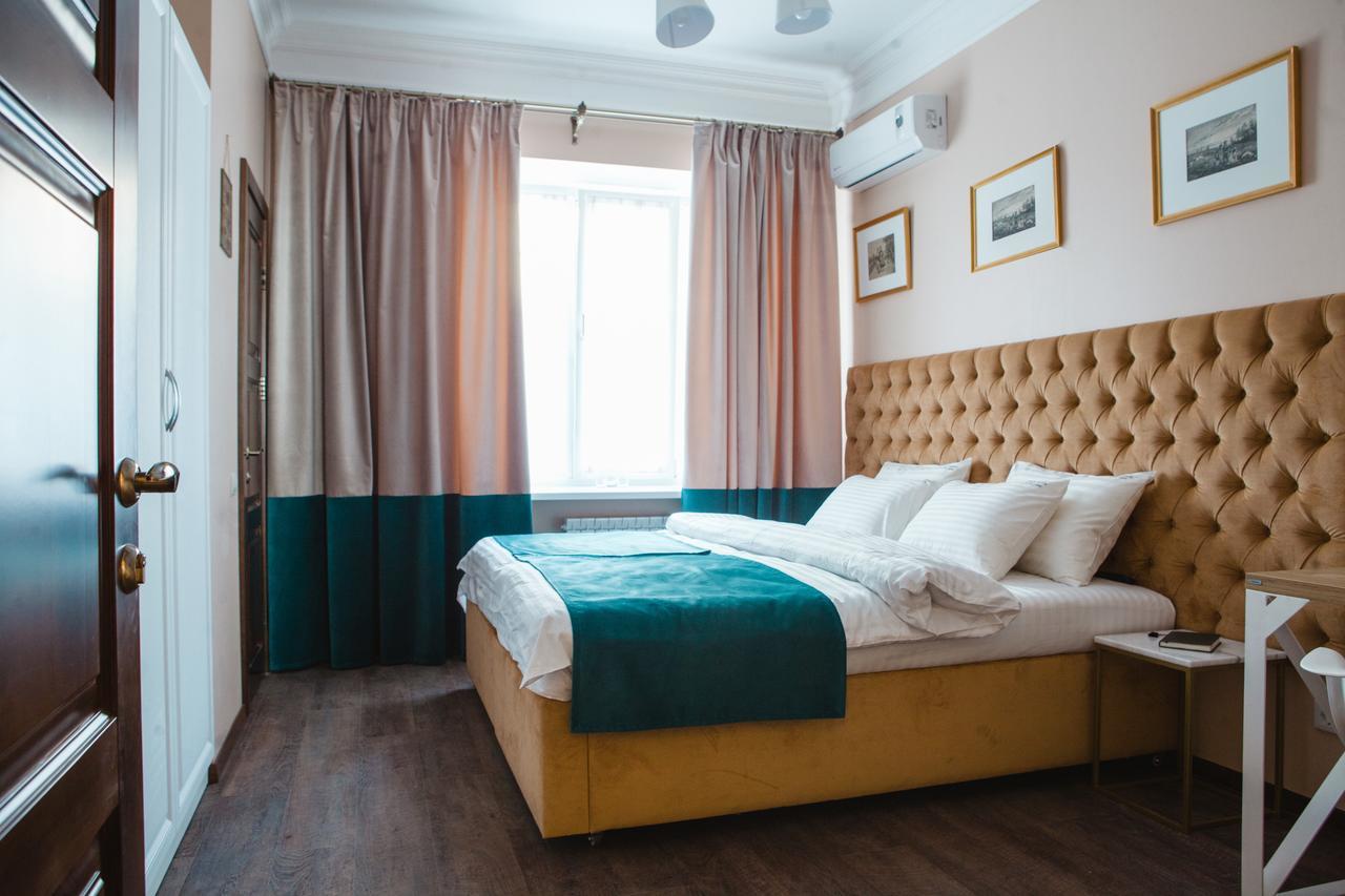 Live.Here.Hotel เคียฟ ภายนอก รูปภาพ